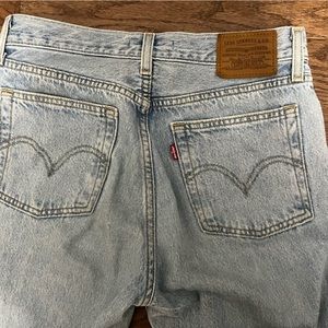 Levi’s Wedgie Icon Jean – Montgomery Baked
